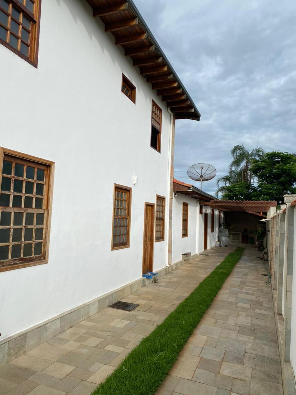 Вилла Quinta Da Estalagem Casa Completa Пиренополис Экстерьер фото
